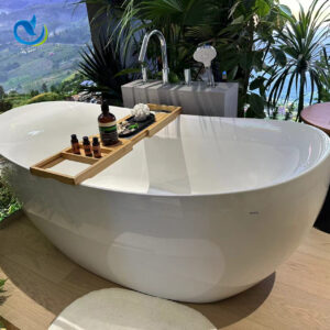 White Acrylic Bathtub